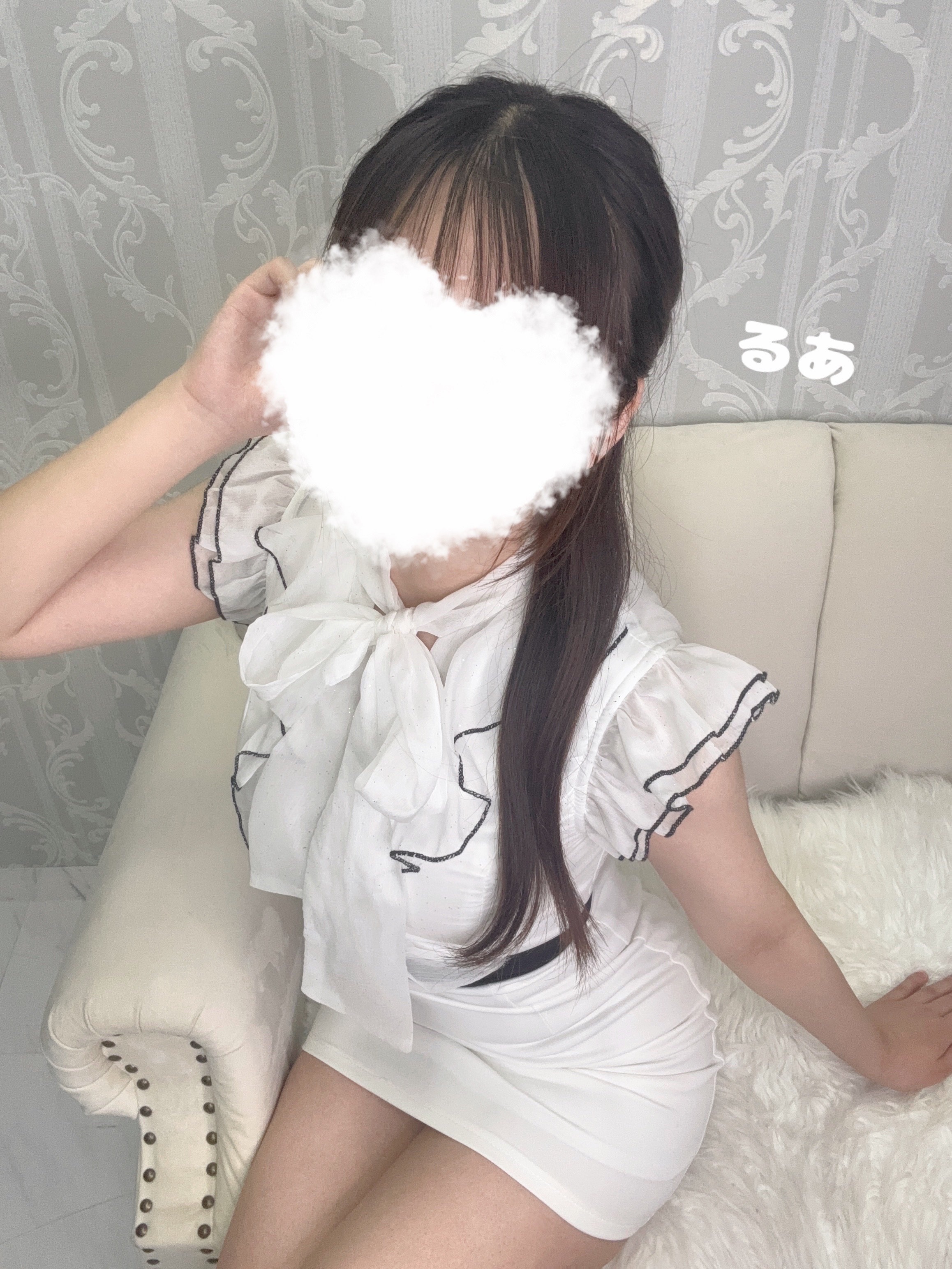 るあ