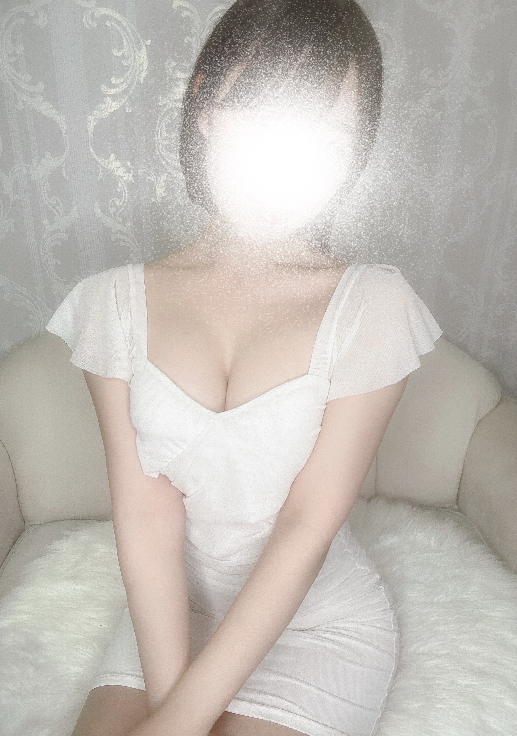 みな