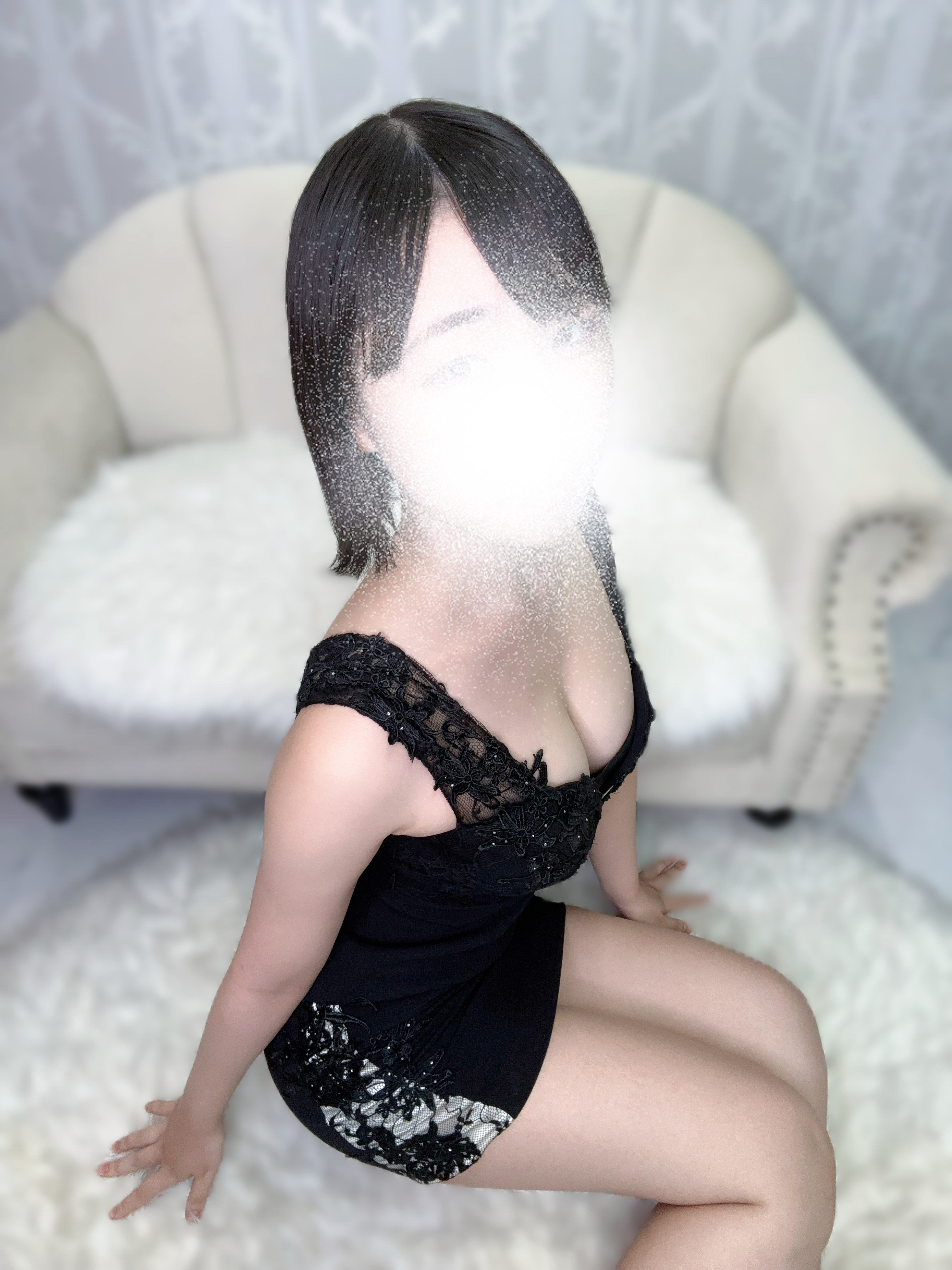 みな