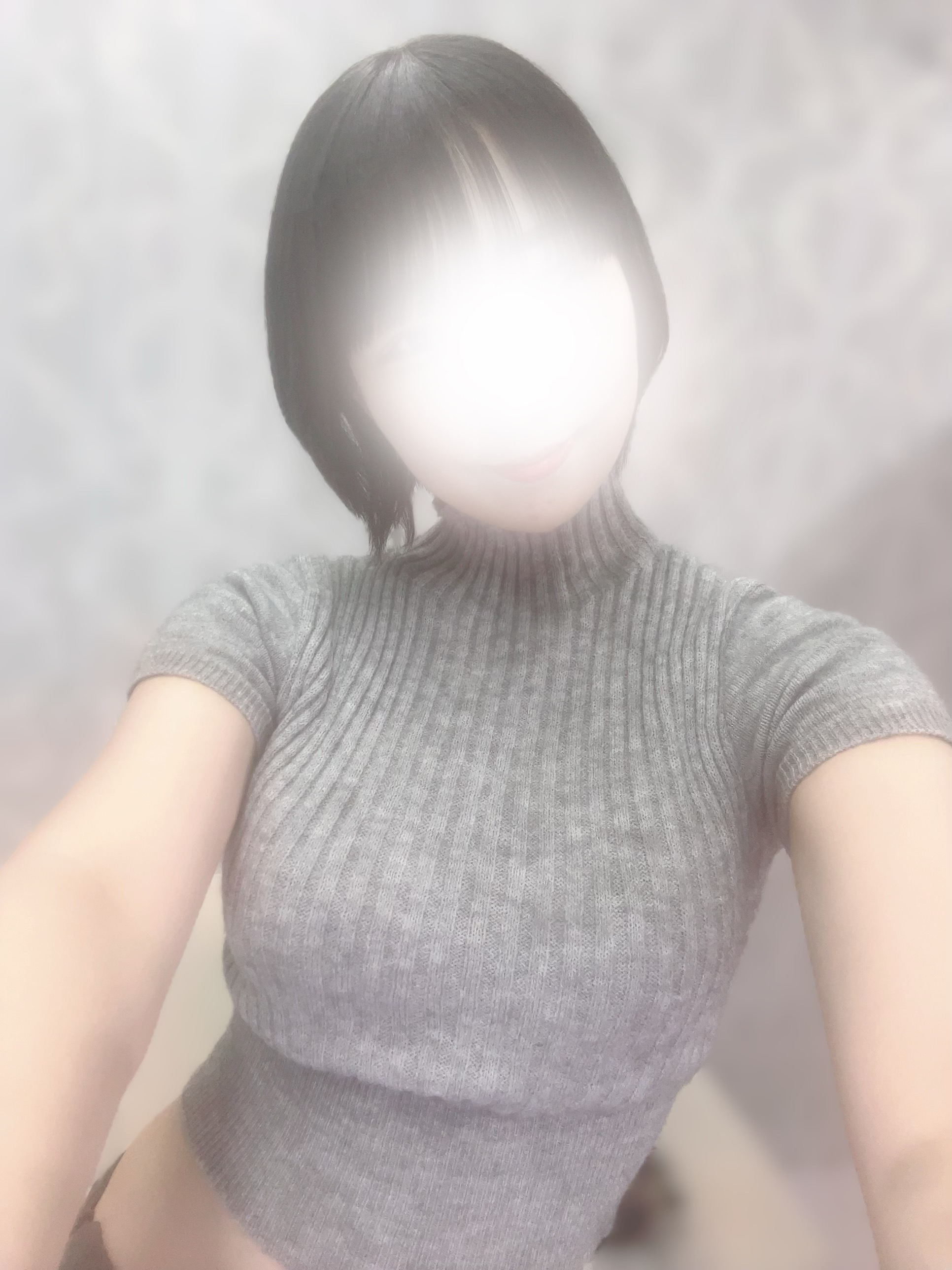 みな