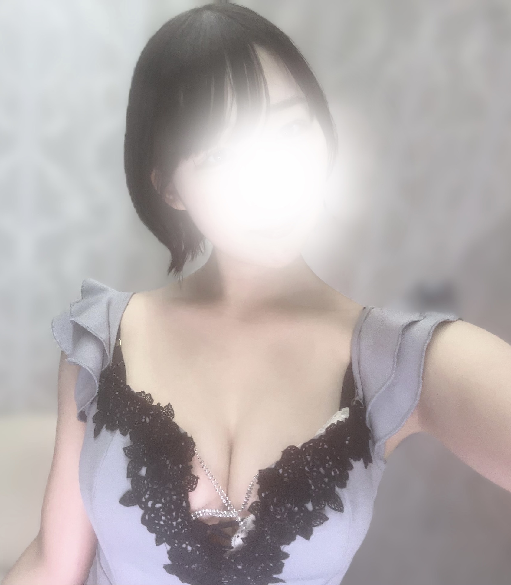 みな