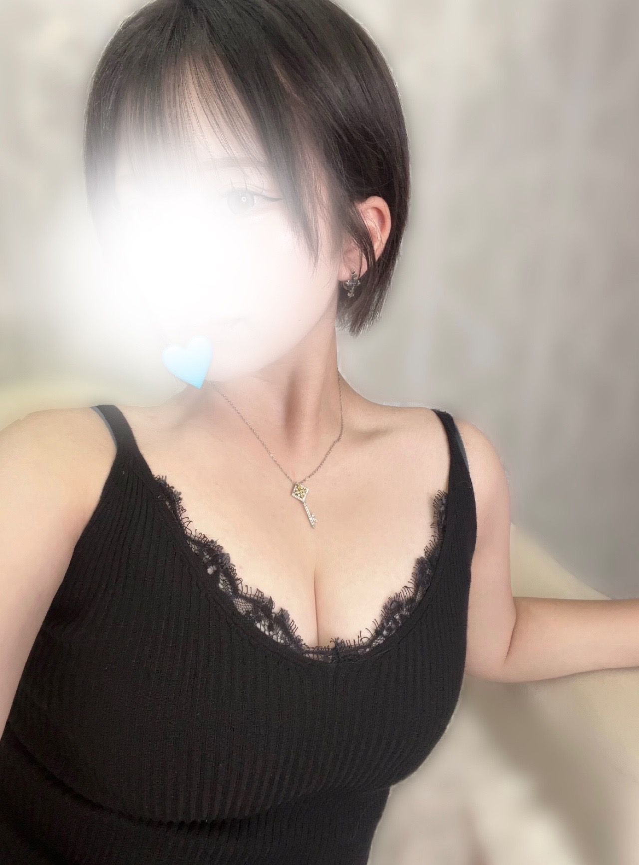 もえのブログ「あつい~😖😖」