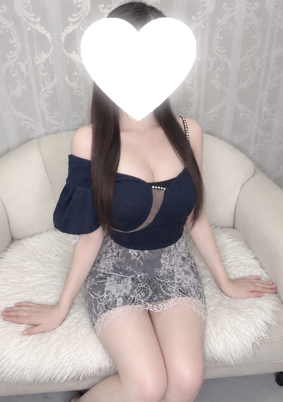 うなのブログ「くっつきたい人〜？🫧」